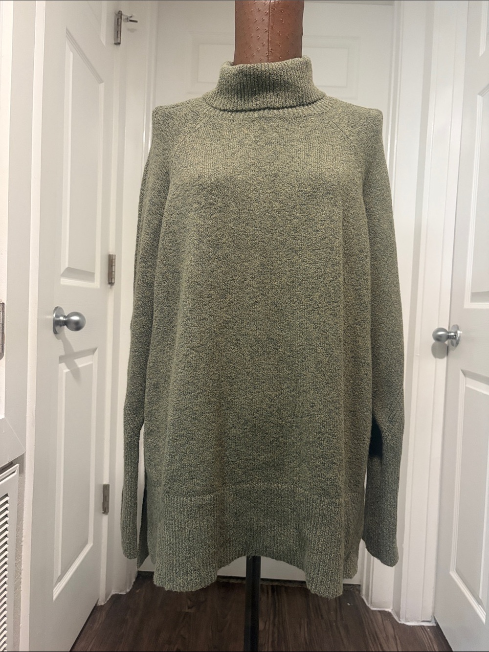 3for$20 sweater xxl
